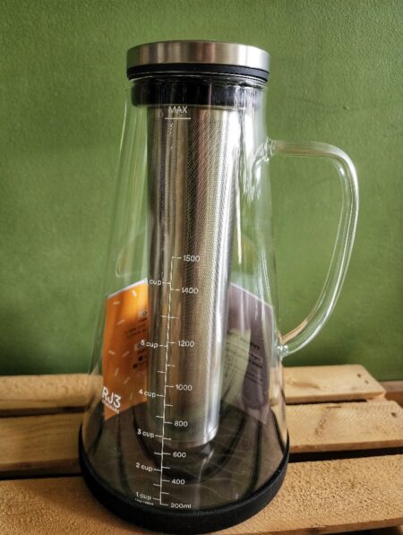 Ovalware Cold Brew Pot with Strainer Cuppa T Regina